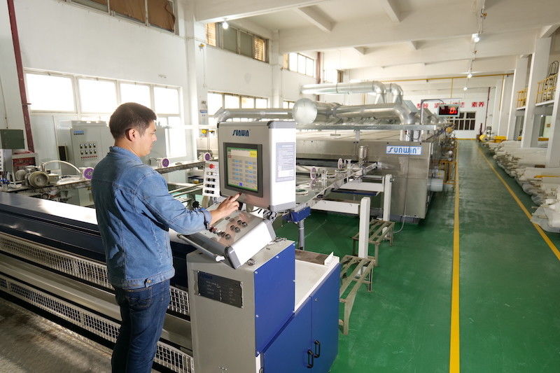 Shanghai GuangShun Machinery Co., Ltd linia produkcyjna producenta